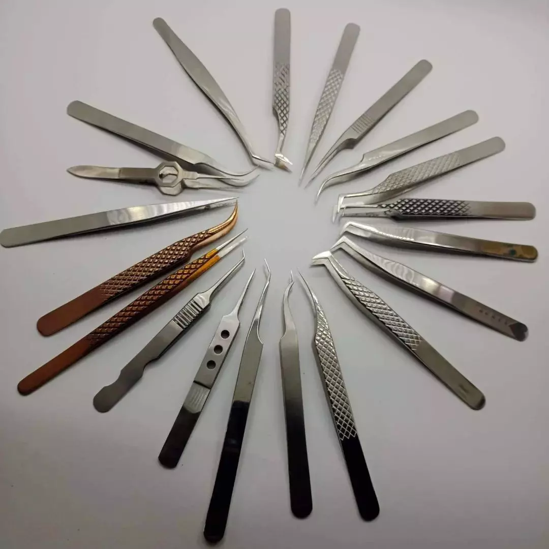 Eyelashes Tweezer
